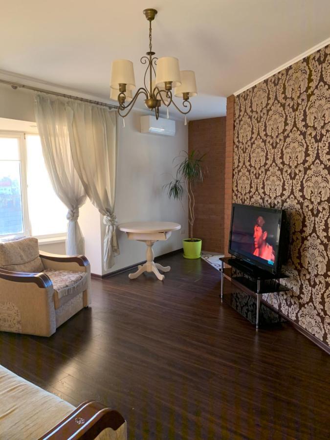 Great Apartment In The City Centre Ivano-Frankivsk Exterior photo